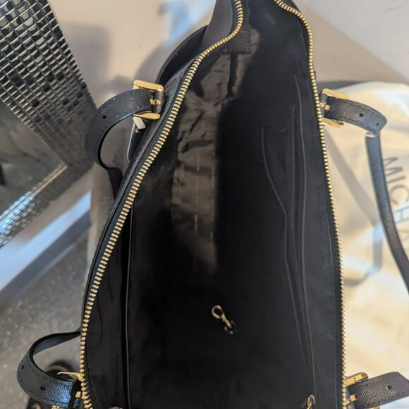 Michael Kors Jet Set Saffiano Leather Tote - Picture 6 of 6